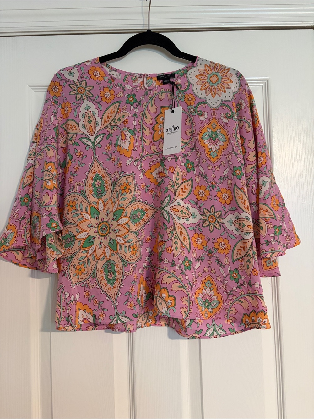 Ann Taylor NWT The Studio Pink Paisley Floral Bell-Sleeve Blouse